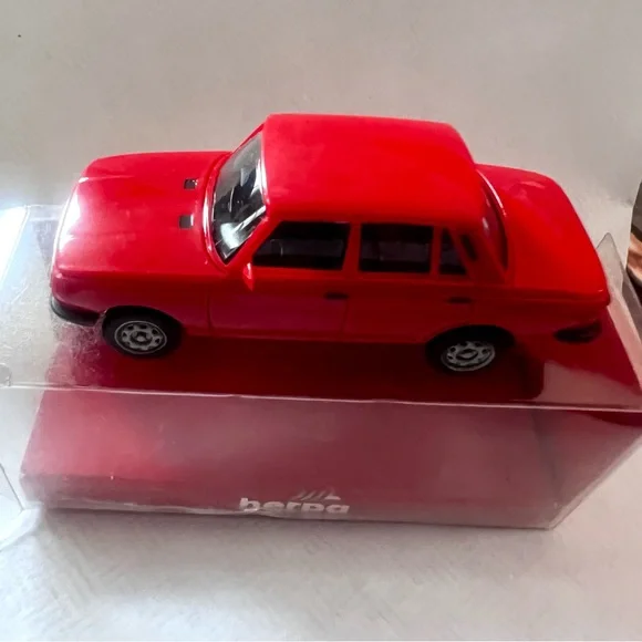 WARTBURG Vintage CAR East German Car Model WARTBURG 353 1985 CAR East NOS - Picture 9 of 12